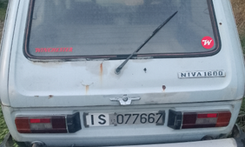 Lada Niva 1600...