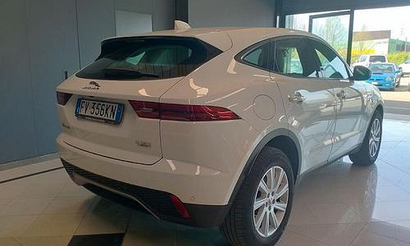 Jaguar E-Pace 2.0D 1...