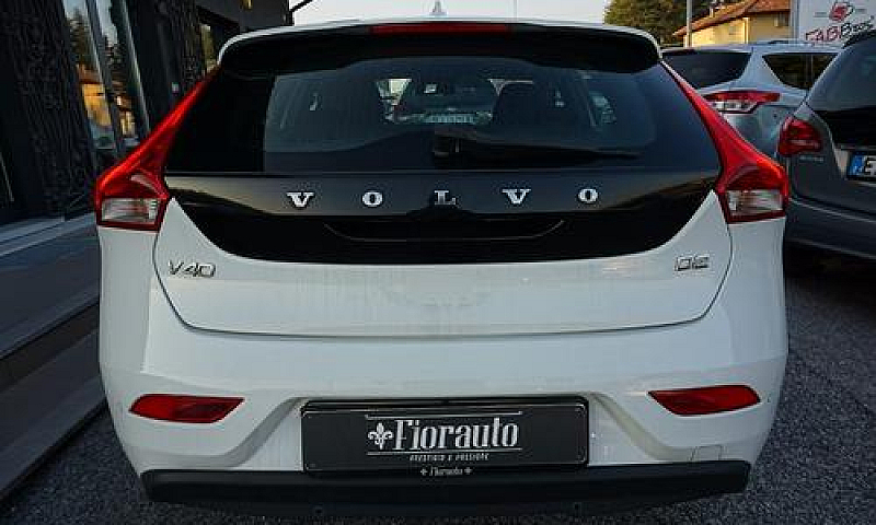 Volvo V40 2.0Td D2 B...