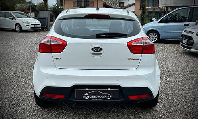 Kia Rio 1.1 Crdi Wgt...