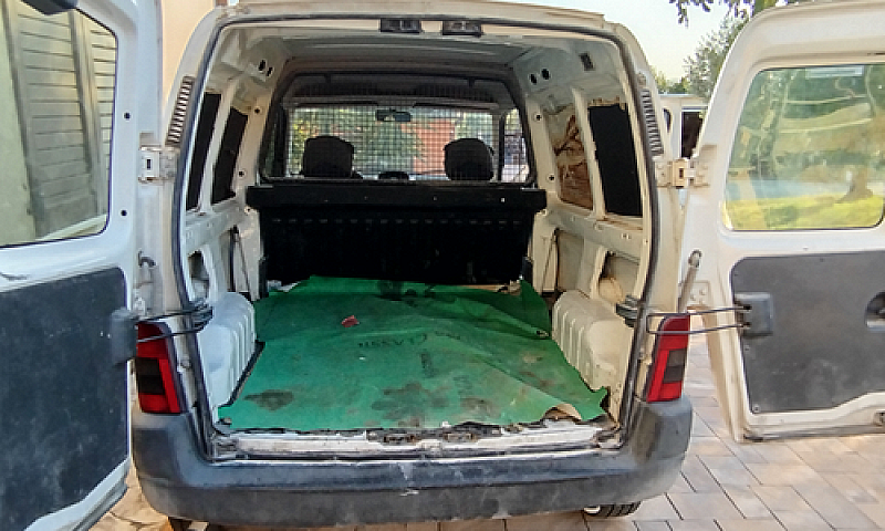Peugeot Berlingo...