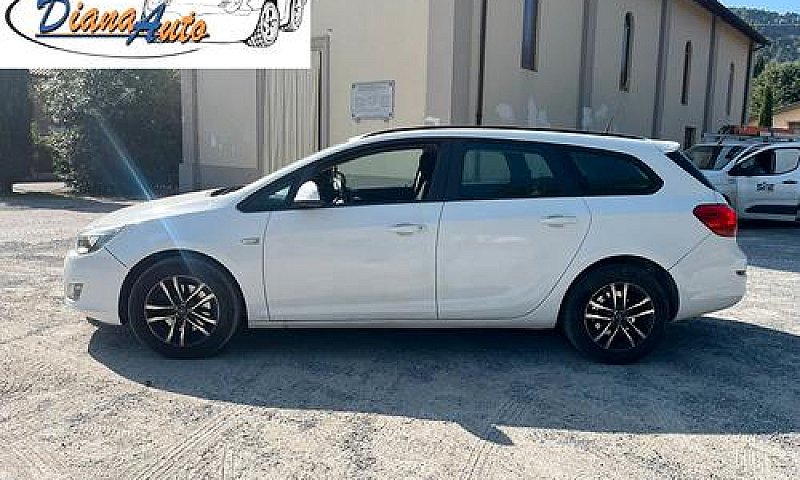 Opel Astra 2.0 Cdti ...