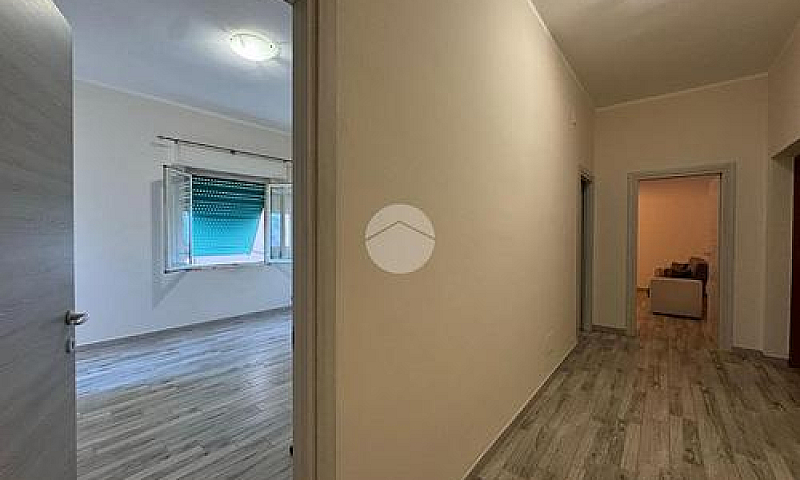 3 Locali A Sassari...