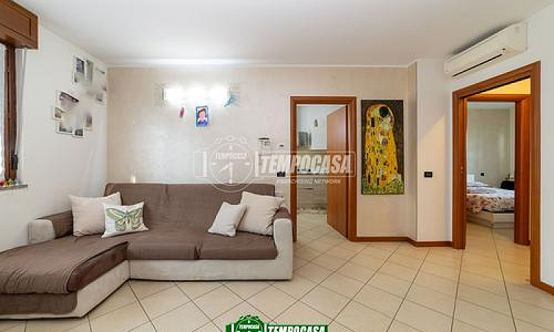 Appartamento A Capri...