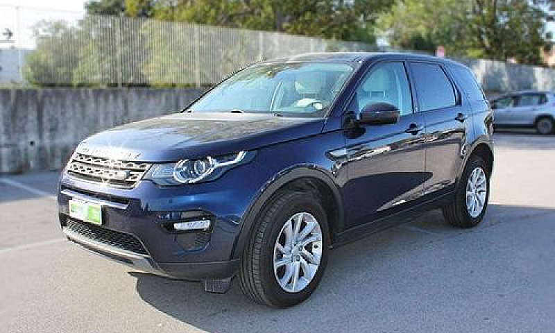 Land Rover Discovery...