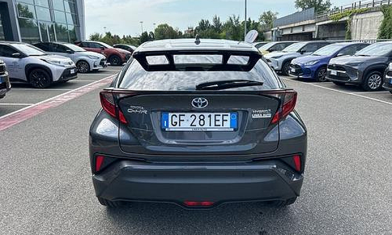 Toyota C-Hr 1.8 Hybr...