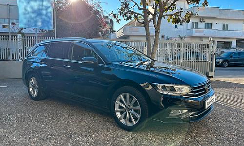 Volkswagen Passat Va...