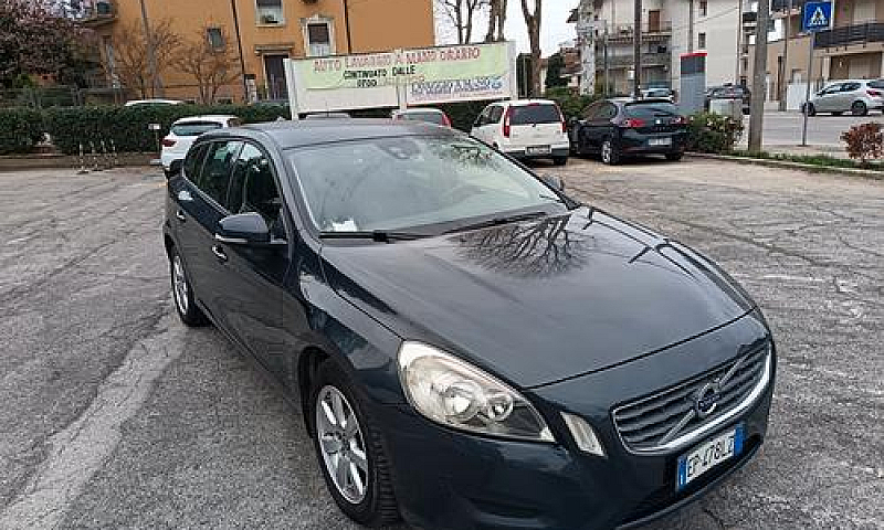 Volvo V60 D5 Geartro...