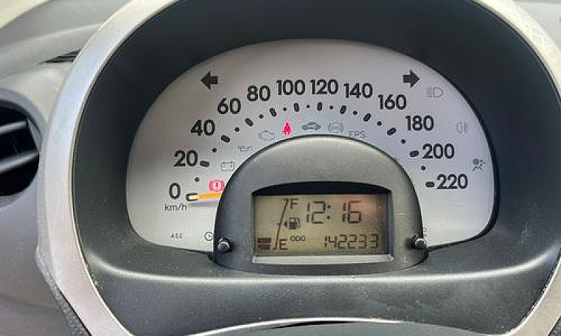Daihatsu Sirion 1.0...