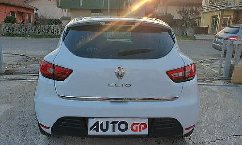 Renault Clio 1.2 Ben...