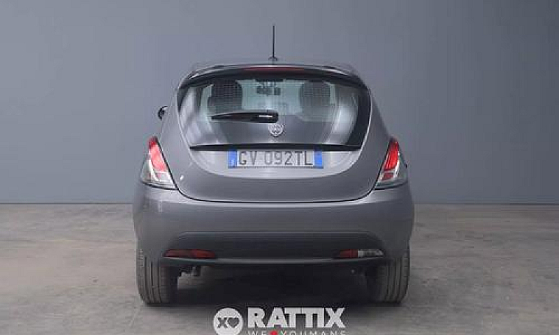 Lancia Ypsilon Iii 2...