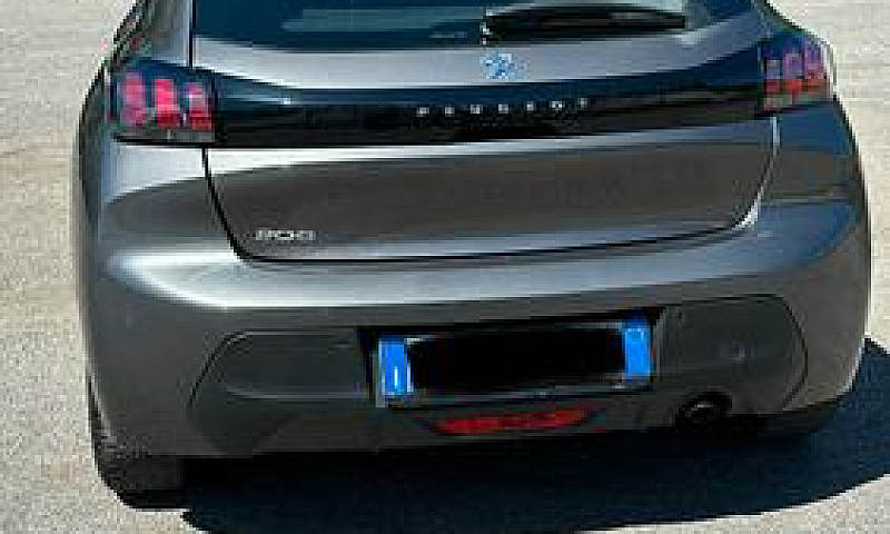 Peugeot 208 - 2022...