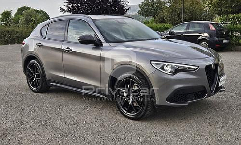 Alfa Romeo Stelvio 2...