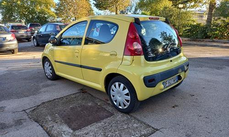 Peugeot 107 (A36)...