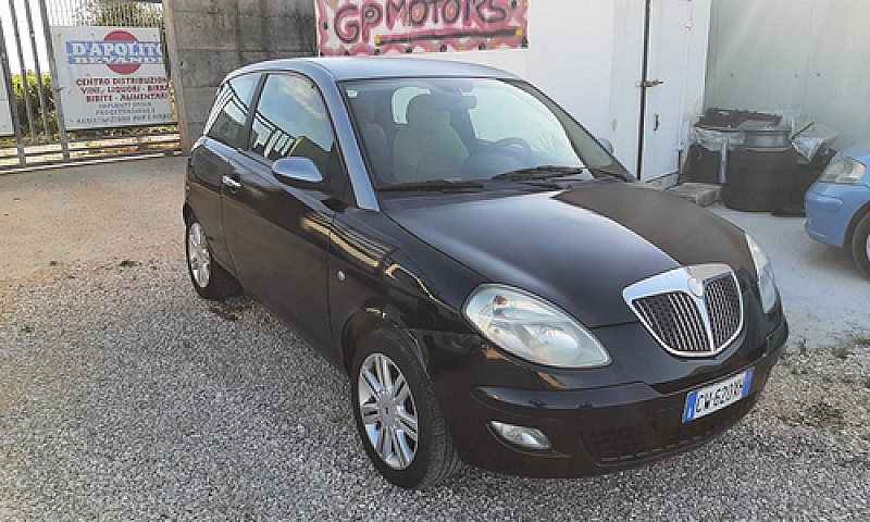 Ypsilon 1200 8V...