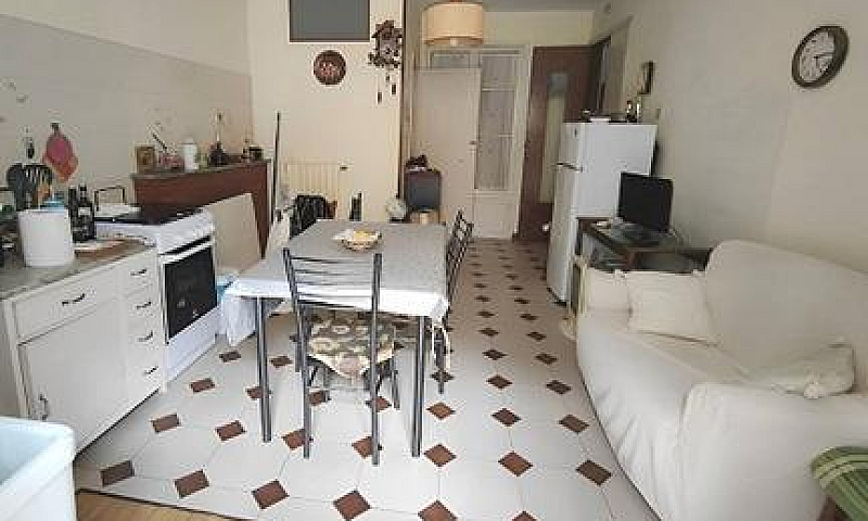 Casa Con Ingresso In...