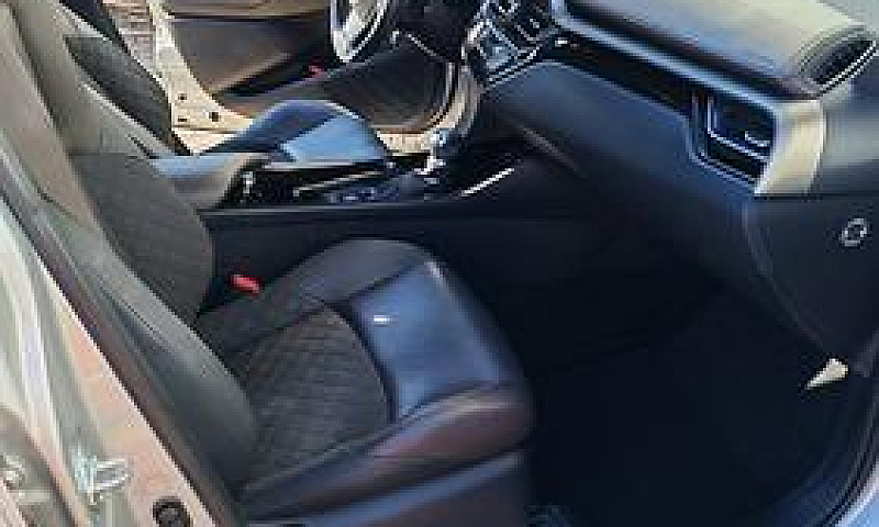 Toyota C-Hr 1.8 Hybr...
