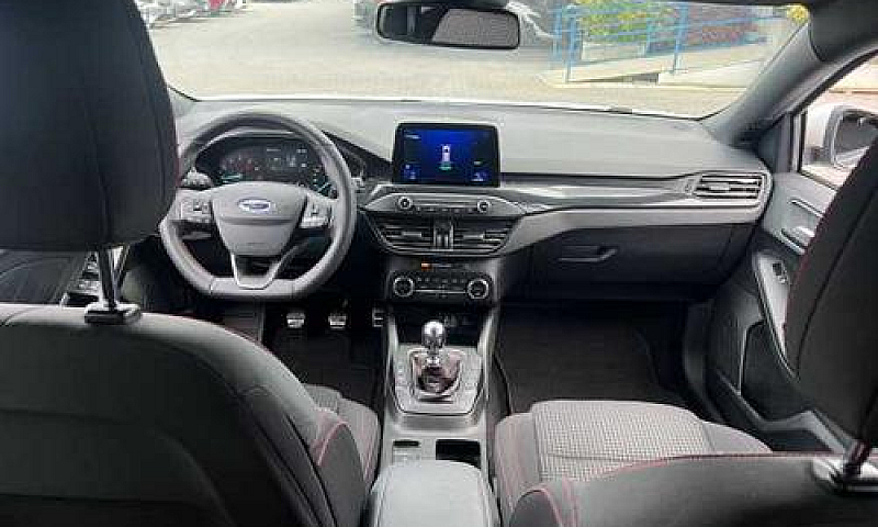 Ford Focus 1.0 Ecobo...