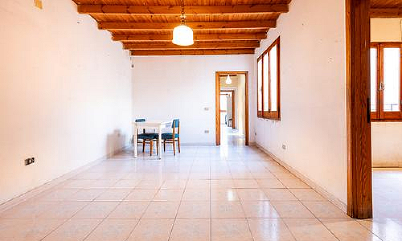 Zona Piazza Yenne - ...