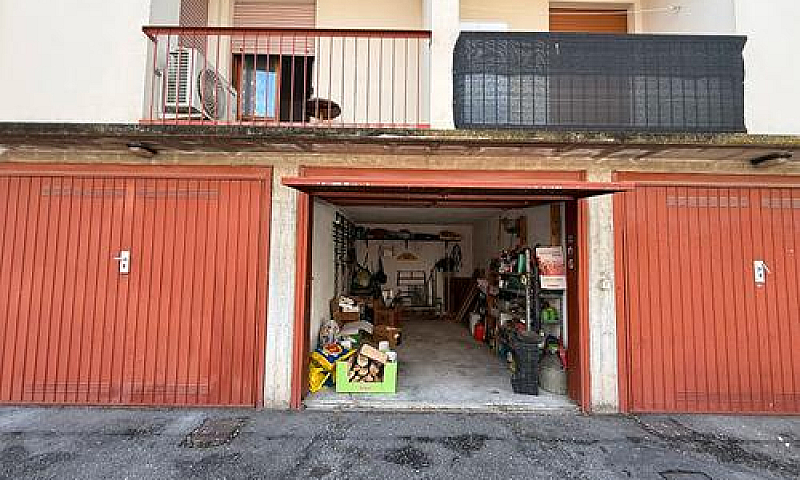 Sala Baganza Centro ...