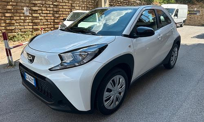 Toyota Aygo X 1.0 5P...