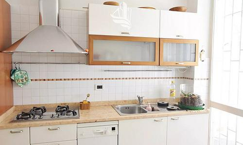 Bolzano: Penta Local...