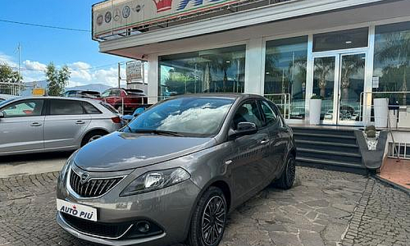 Lancia Ypsilon 1.0 F...