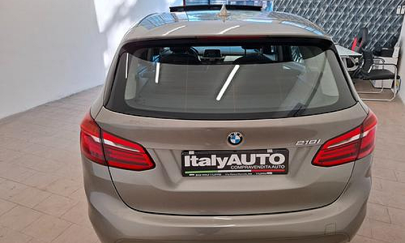 Bmw 218 I Active Tou...