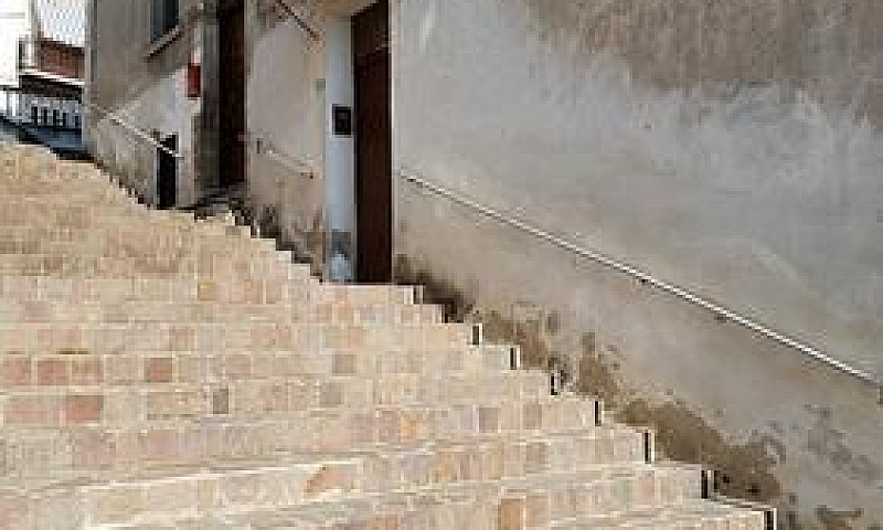 Casa & Magazzino A S...