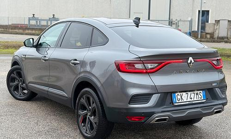 Renault Arkana Hybri...