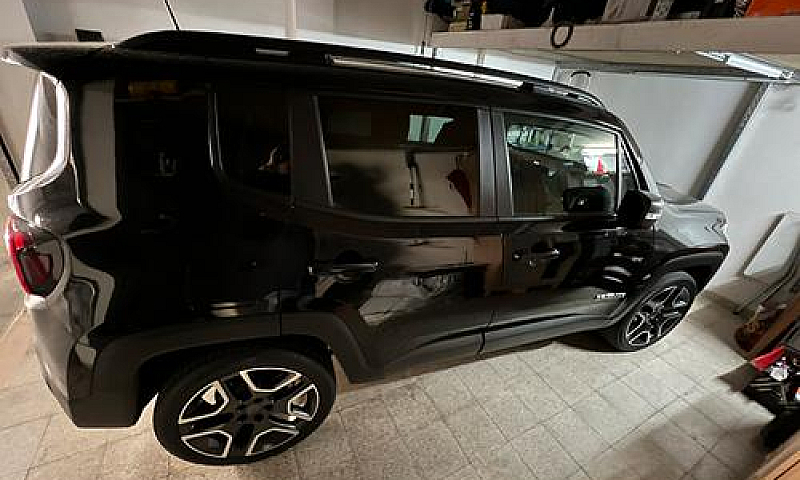 Jeep Rennegade Limit...