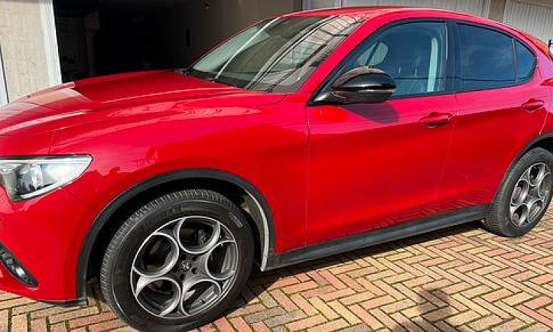 Alfa Romeo Stelvio...