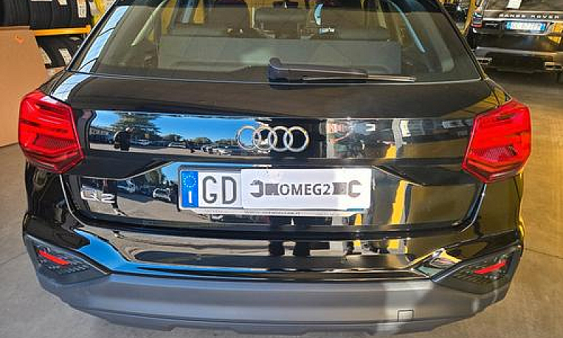 Audi Q2 35 Tfsi S Tr...