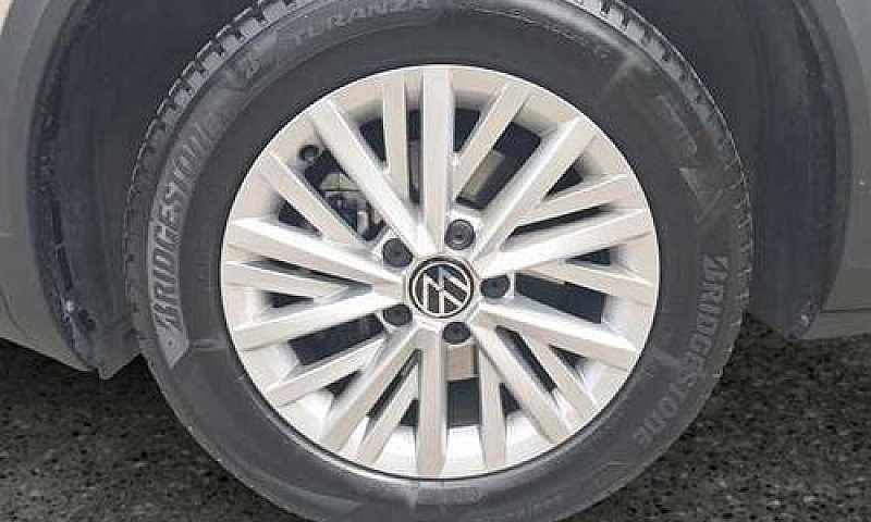 Volkswagen T-Roc 2.0...