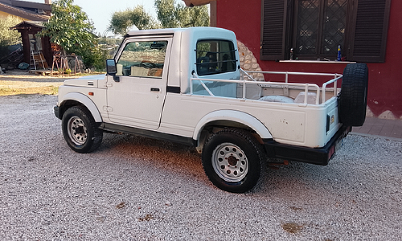 Suzuki Samurai 4X4 P...