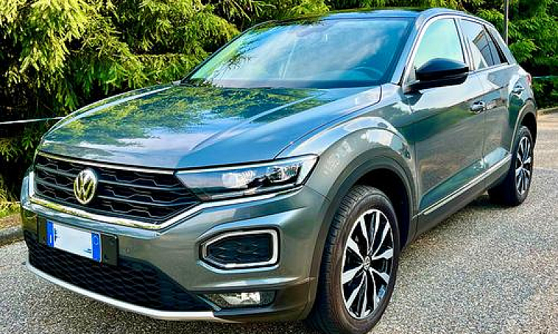 Volkswagen T-Roc 1.6...