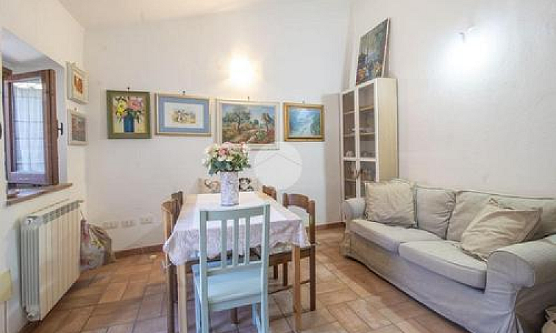 3 Locali A Palombara...