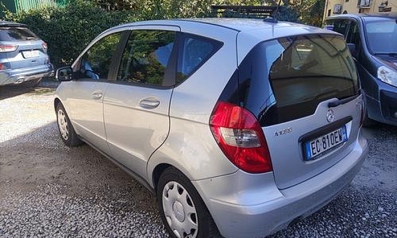 Mercedes-Benz A 180 ...