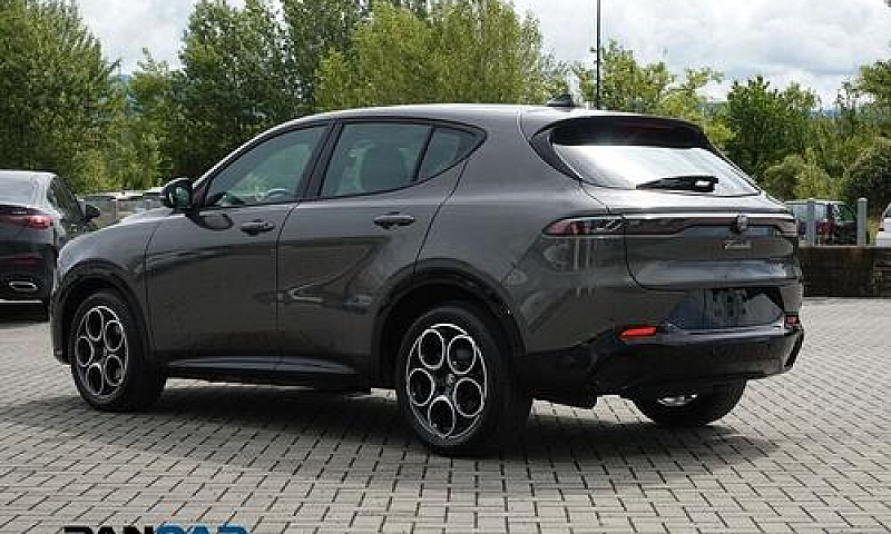 Alfa Romeo Tonale 1....