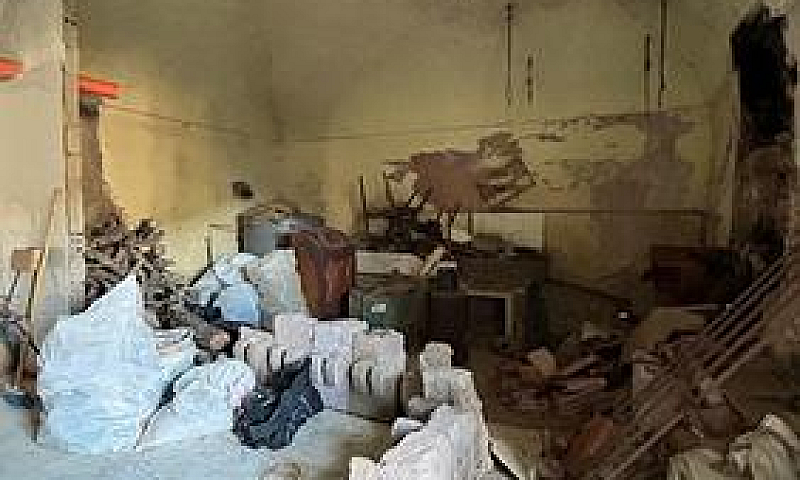 Casa Indipendente...