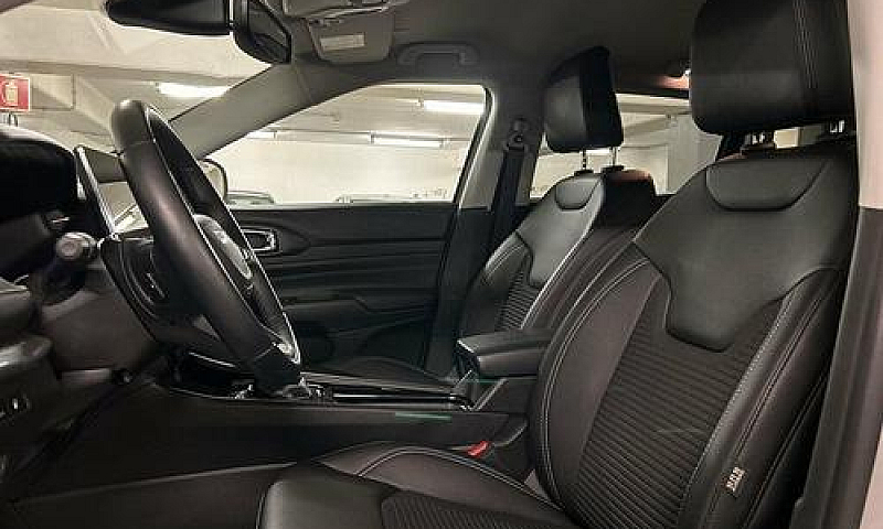 Jeep Compass 1.3 Tur...