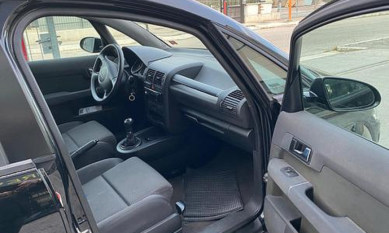 Audi A2  1.4  Top...