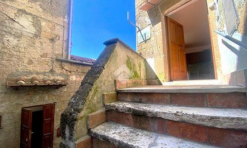 3 Locali A Farnese...