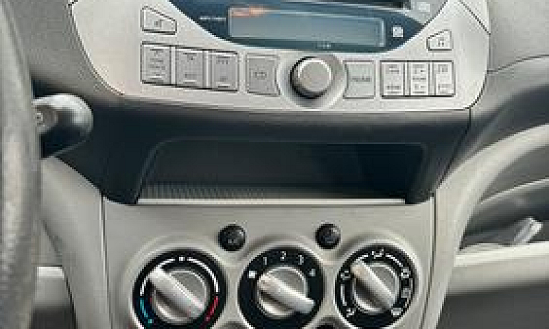 Nissan Pixo 1.0 Bifu...