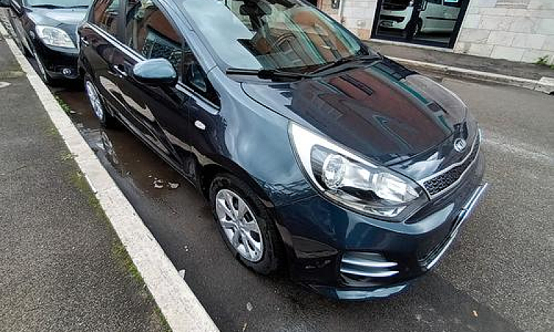 Kia Rio 1.1 Crdi 5P....