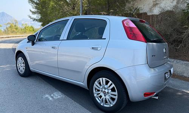 Fiat Punto Lounge 1....