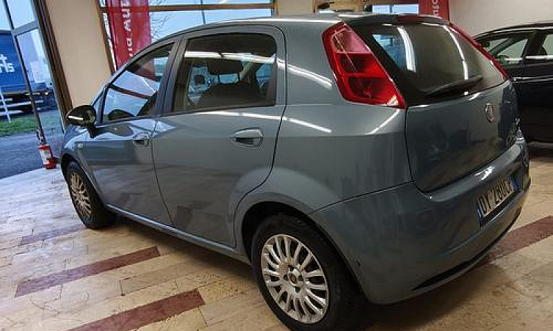 Fiat Grande Punto 1....