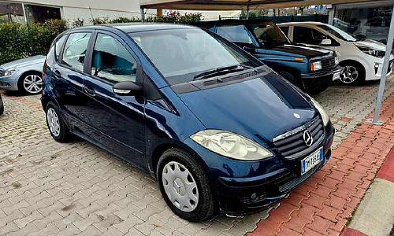 Mercedes-Benz A 150 ...