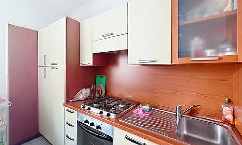 Bilocale Nuda Propri...