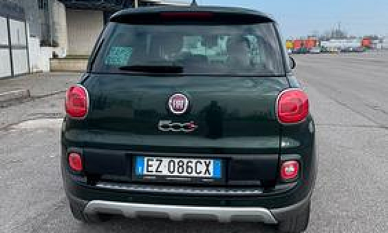 Fiat 500 L Trekking...